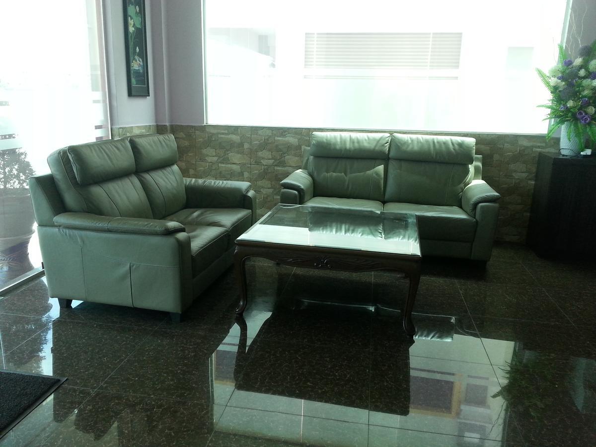 Lavender Riverside Hotel Malacca Екстер'єр фото